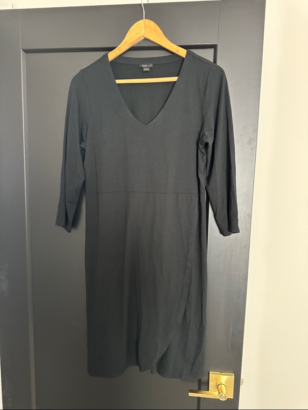 J. Jill Black V-Neck Long Sleeve Dress